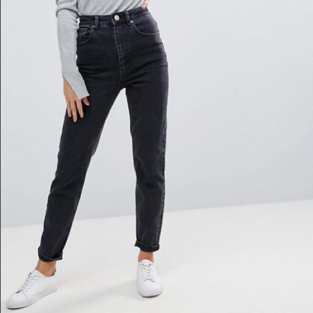 Like NEW- ASOS Farleigh Mom Jeans